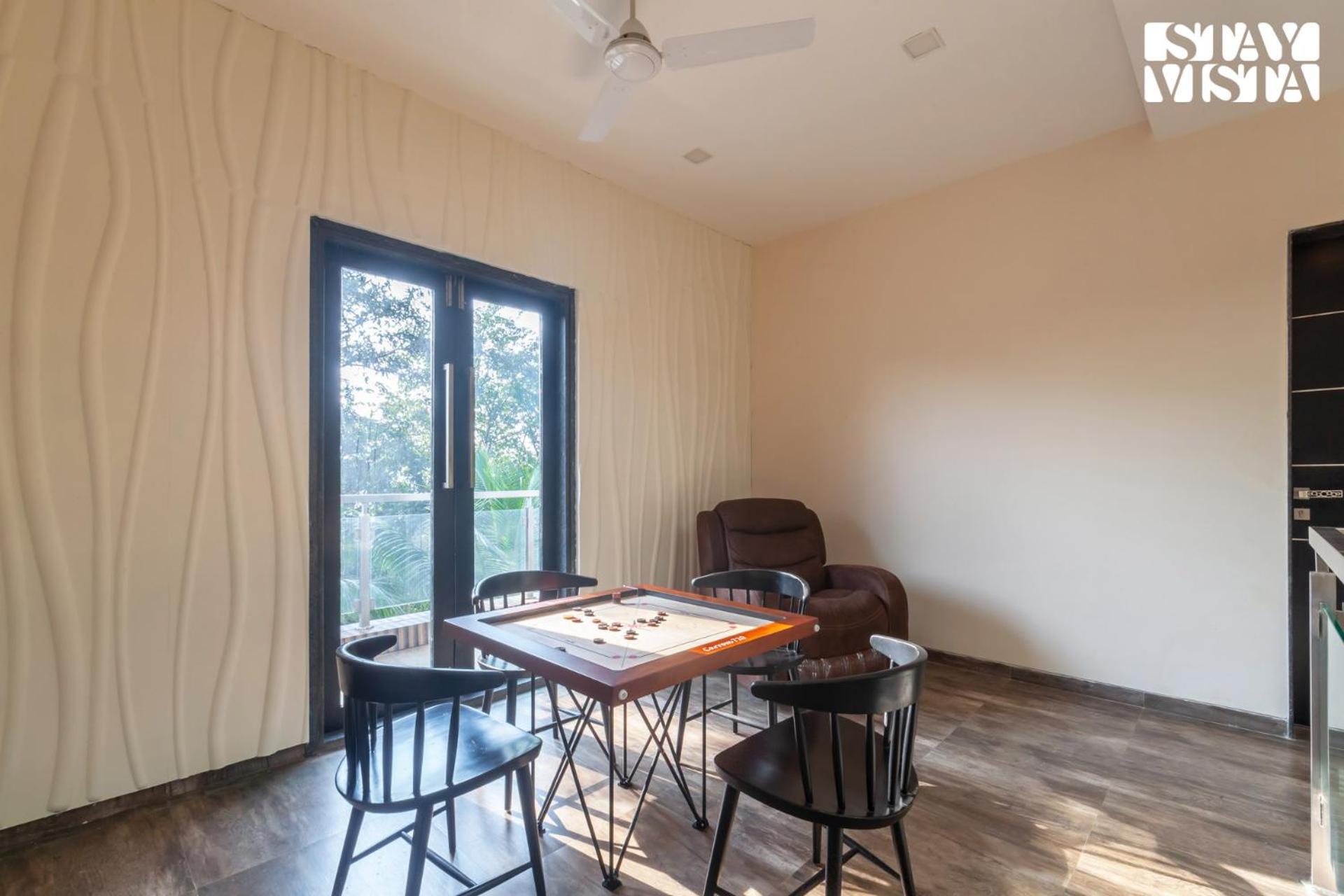 Stayvista'S Firefly Mountain Retreat - Villa With Private Pool, Gazebo & Terrace カルジャット エクステリア 写真