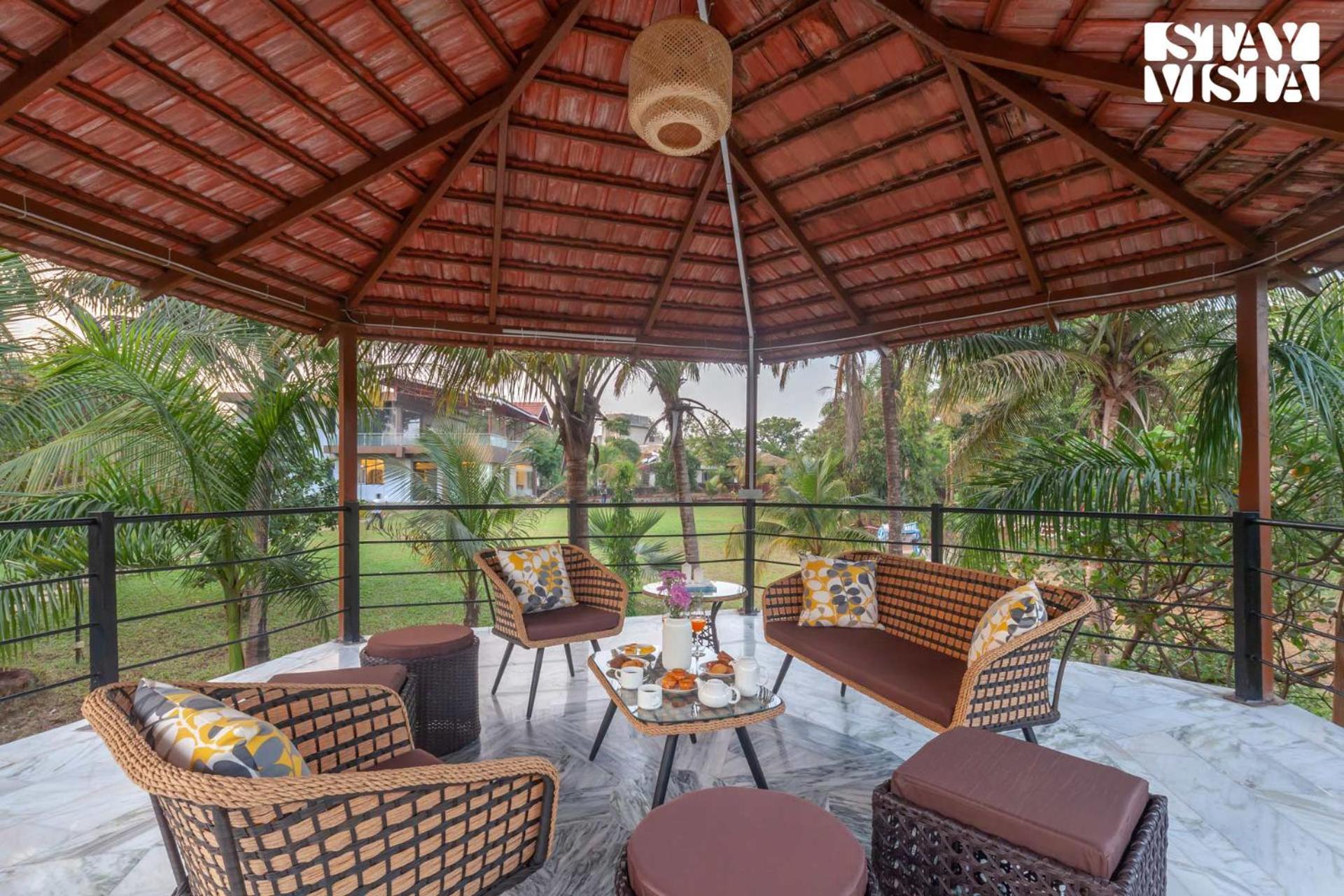 Stayvista'S Firefly Mountain Retreat - Villa With Private Pool, Gazebo & Terrace カルジャット エクステリア 写真